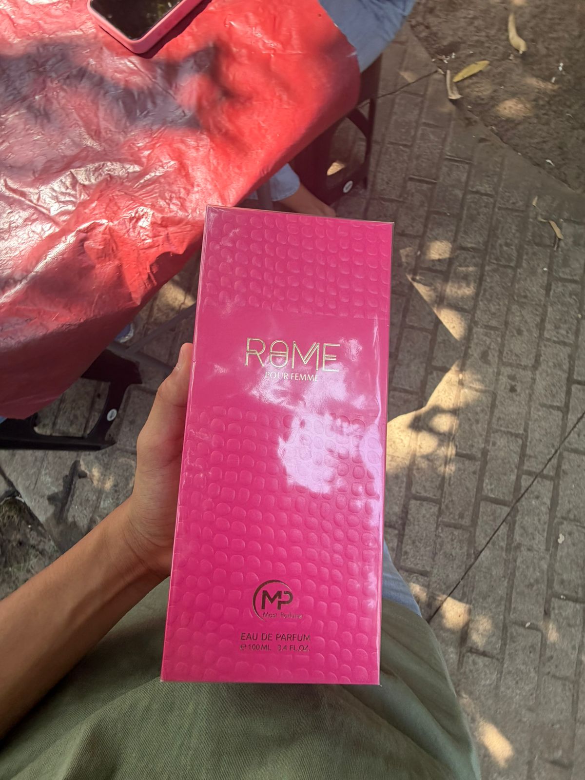 Rome Pour Femme Eau de Parfum 100ml.